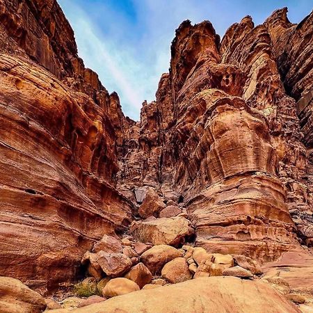 Wadi Rum Oscar Camp Экстерьер фото