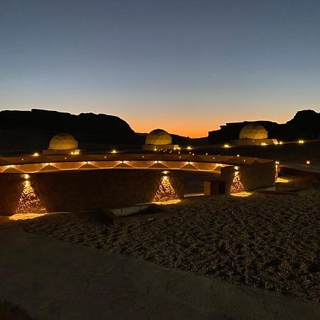 Wadi Rum Oscar Camp Экстерьер фото