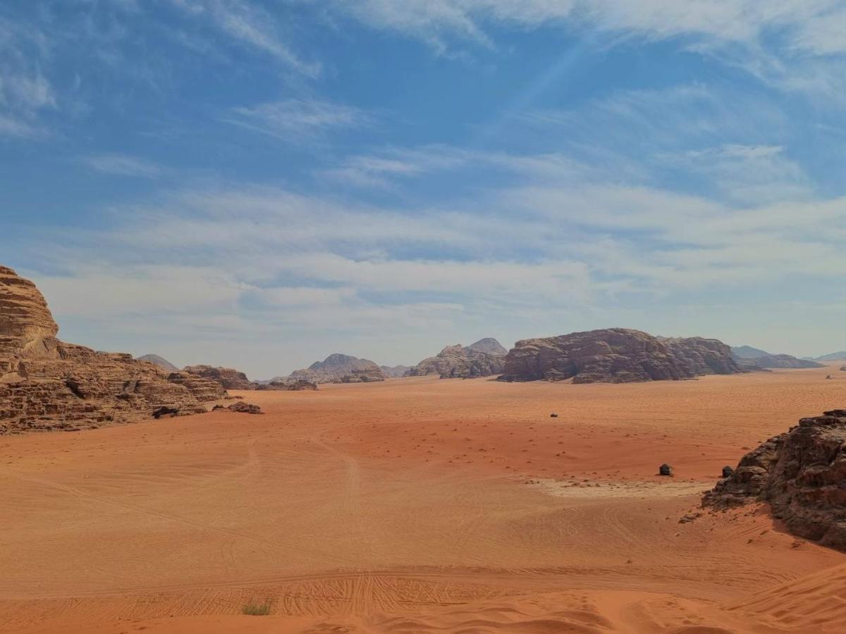 Wadi Rum Oscar Camp Экстерьер фото