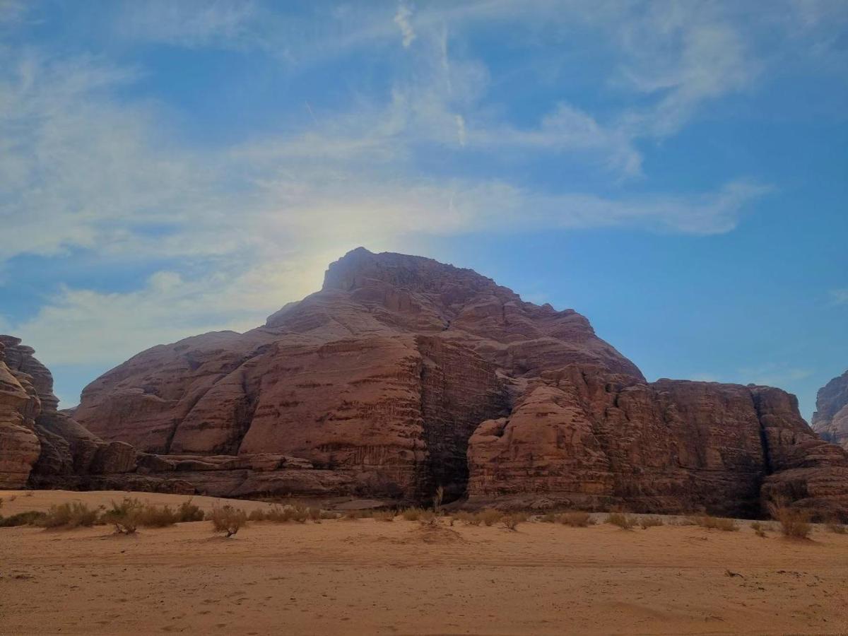 Wadi Rum Oscar Camp Экстерьер фото
