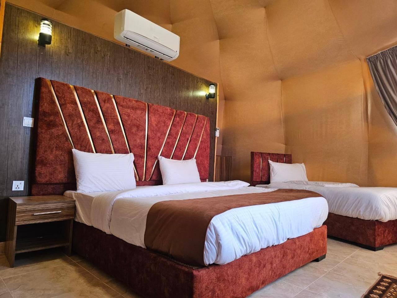 Wadi Rum Oscar Camp Экстерьер фото
