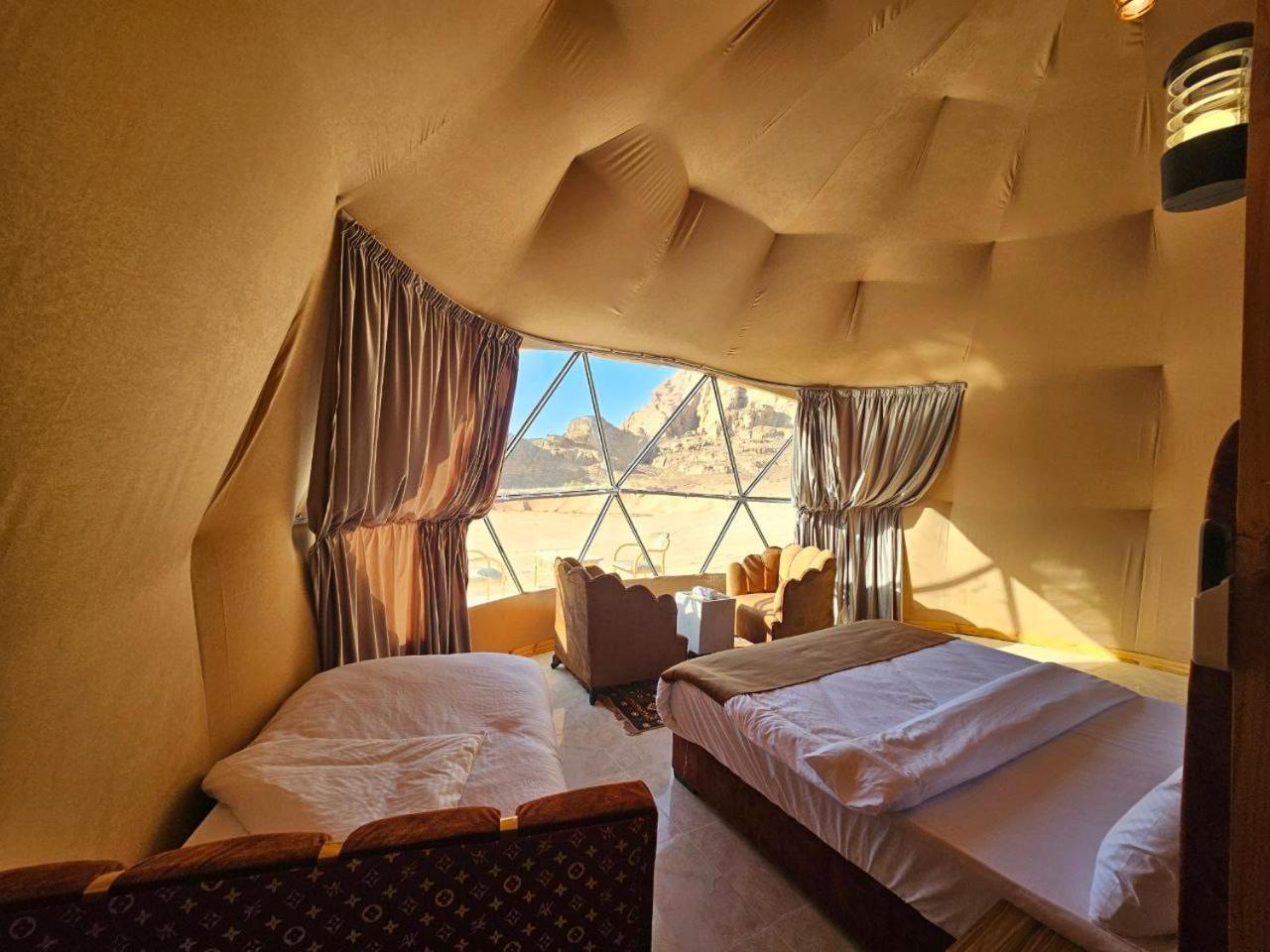 Wadi Rum Oscar Camp Экстерьер фото
